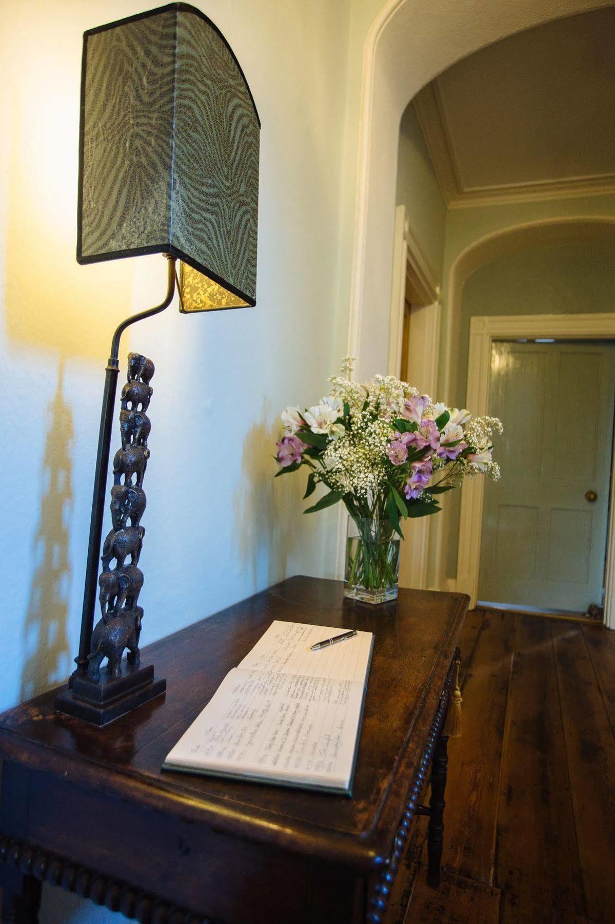 보스캐슬 The Old Parsonage B&B 외부 사진